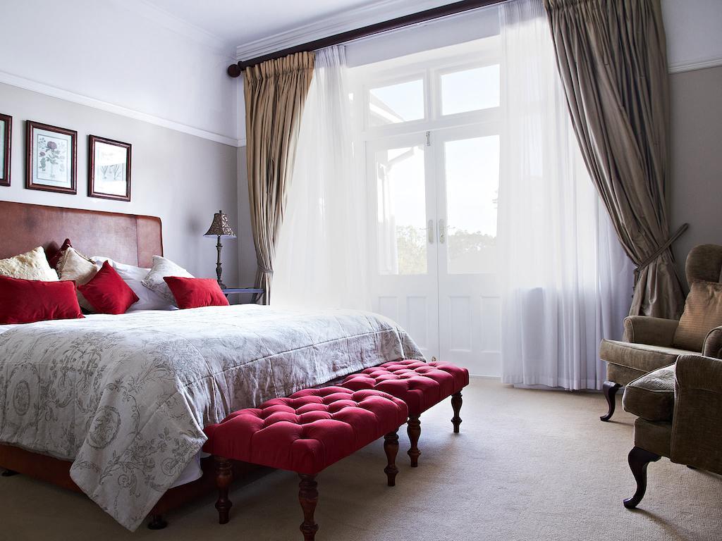 Parkes Manor Hotel Knysna Room photo